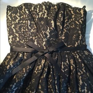 Robert Rodriguez black lace dress